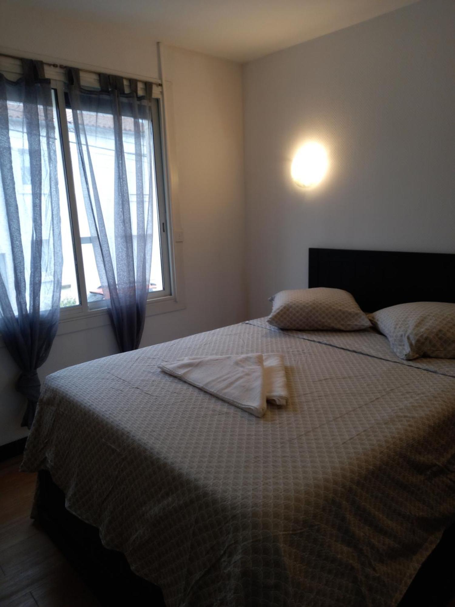 Maranatha Bis Apartment Saintes Ngoại thất bức ảnh